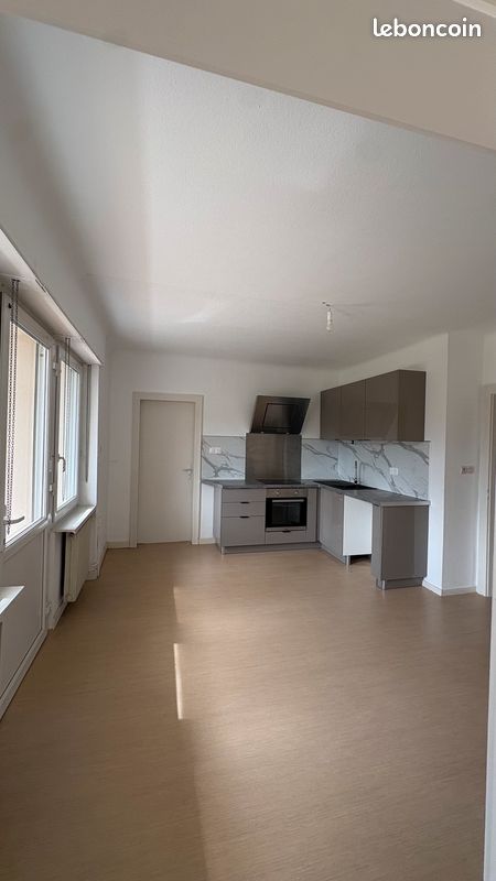 Appartement 3 pièces 94 m² · à Sarreguemines · 94 m² · 700 €/mois