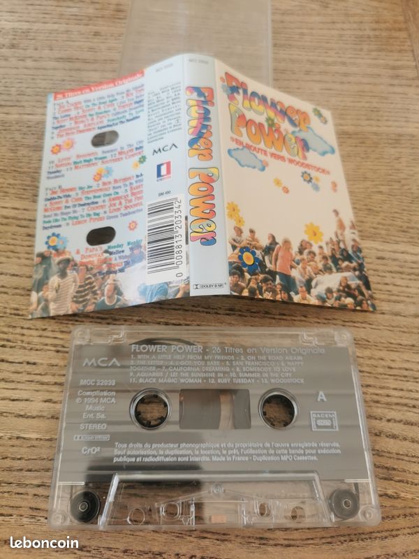 Cassette audio flower power En route pour Woodstock vintage 1994 (image 5)