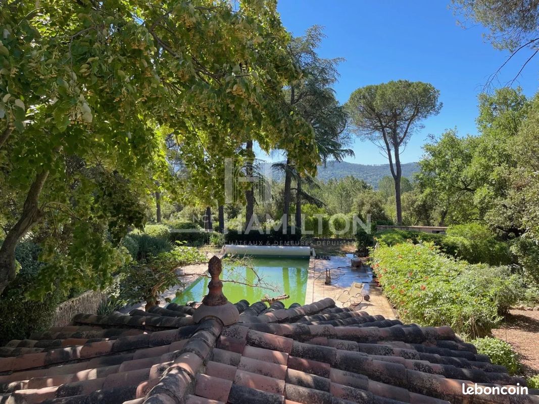 Maison 6 pièces 163 m² · à Brignoles · 163 m² · 549 000 €