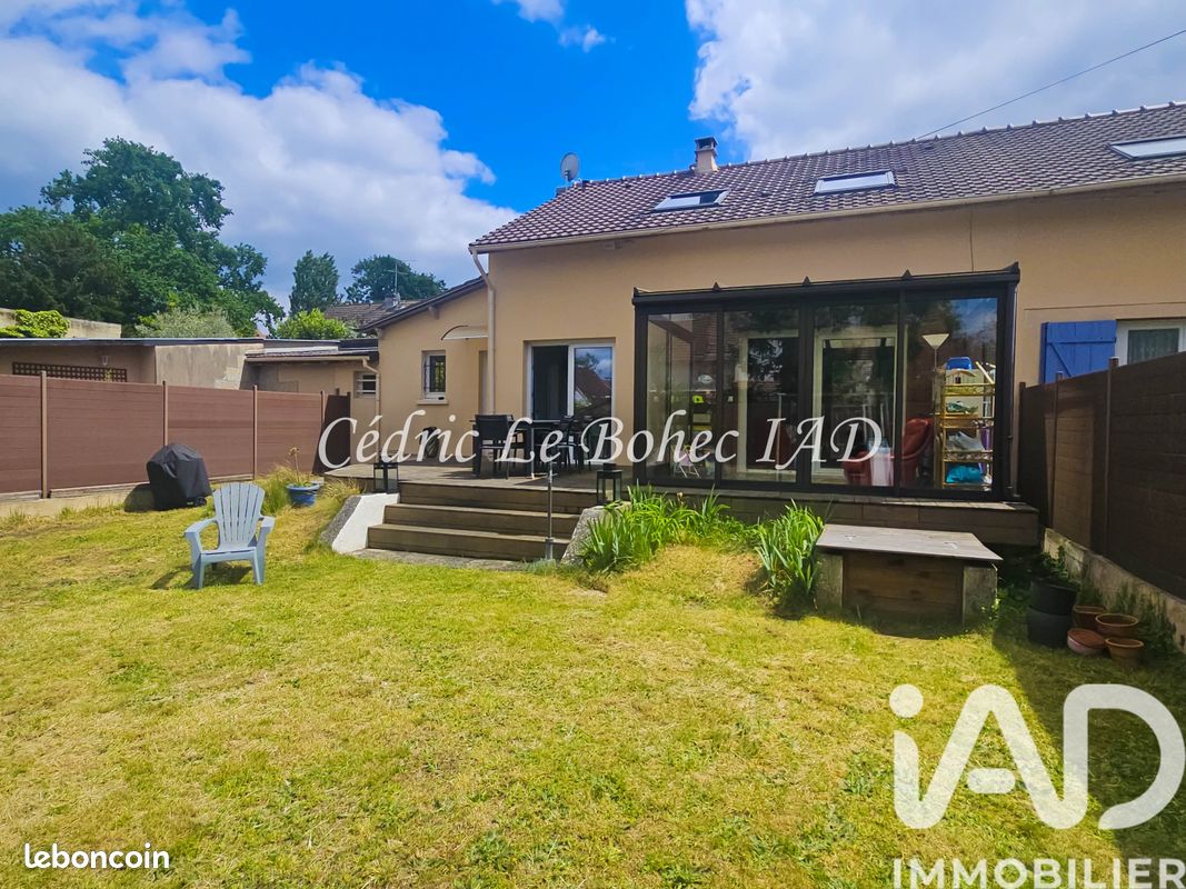Appartement 5 pièces 114 m² · à Beauchamp · 114 m² · 355 000 €