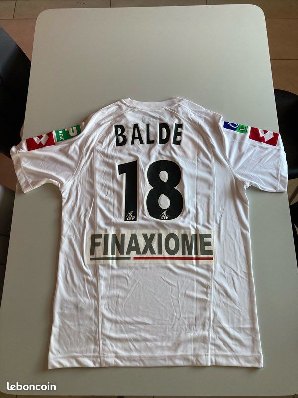 Maillots de football de clubs français Numéro Maillot 10 taille XL