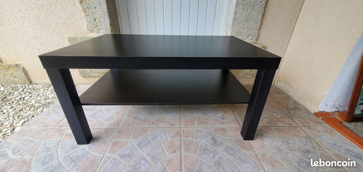 Table basse rectangulaire en bois noir (image 1)