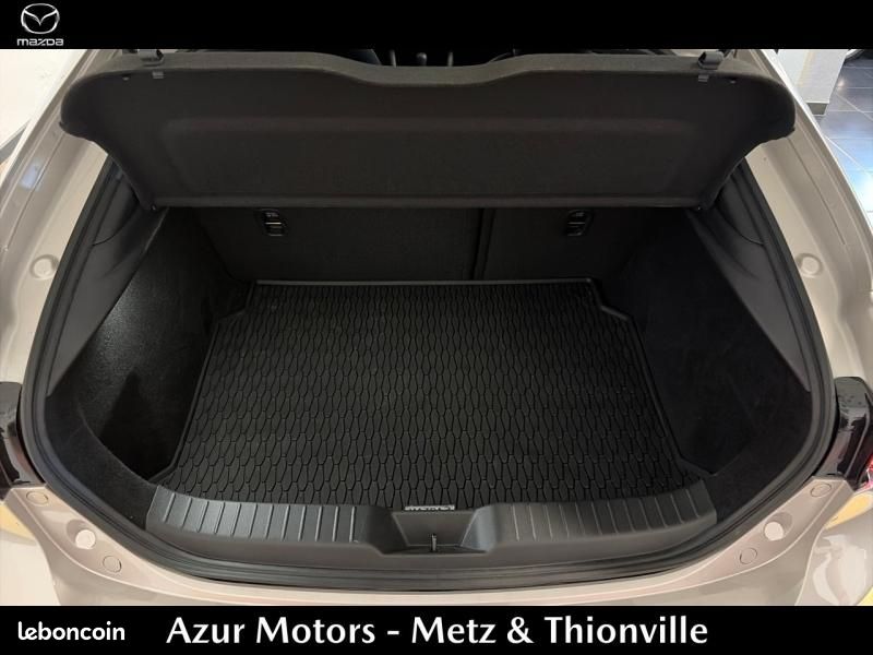 Mazda Mazda 3 2.0 e-SKYACTIV-X M-Hybrid 186ch Homura Pack Aéro BVA (image 5)