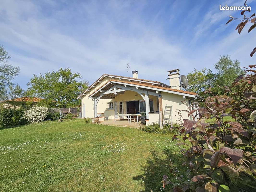 Maison 7 pièces 135 m² · à Biscarrosse · 135 m² · 422 000 €
