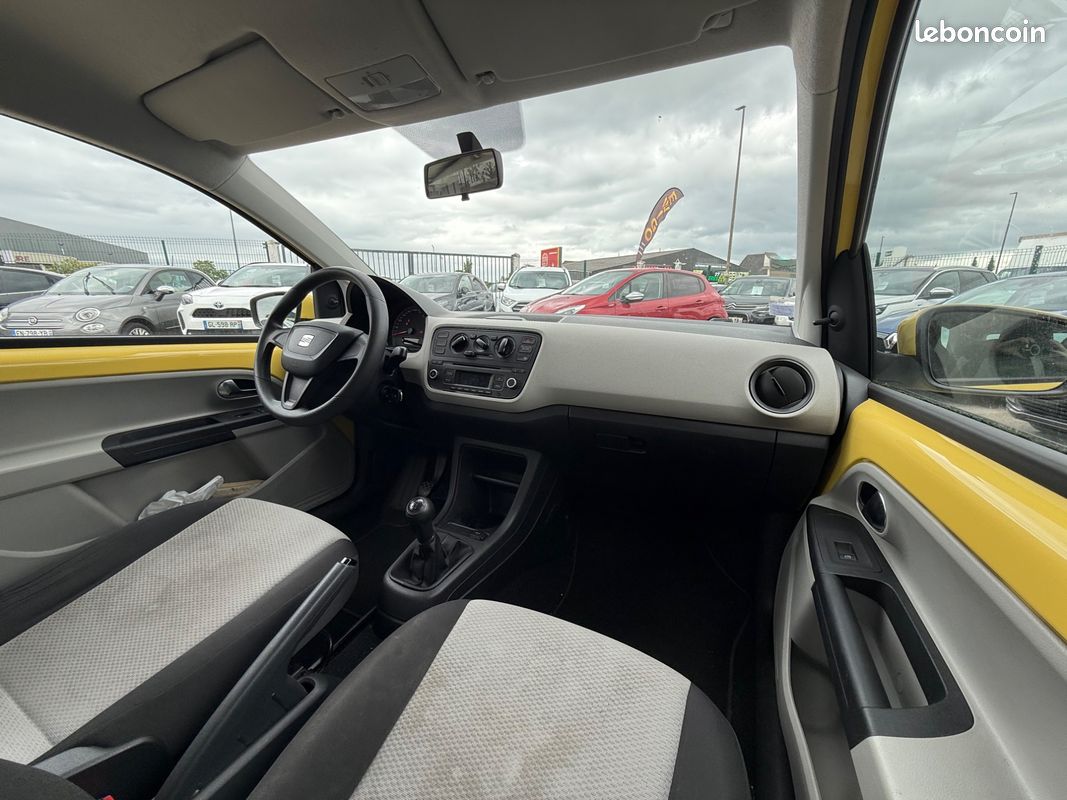 Seat mii 1.0 75 ch style - 1ere main - climatisation - entretien complet - vitres electriques - lecteur cd - (image 18)