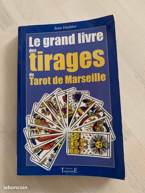 Tarot de Marseille avec le grand livre des tirages (image 2)