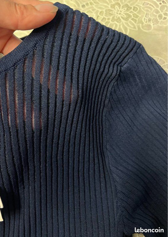 Top blouse bleu marine côtelé avec jeu de transparences taille S/M Rinascimento (image 6)