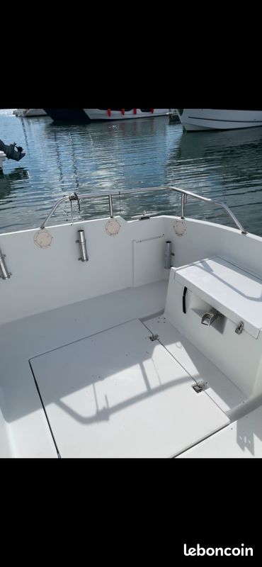 Bateau à Moteur ANTARES 640 (image 3)