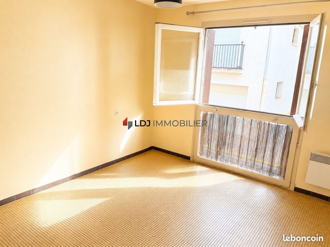 Appartement 3 pièces 54 m² · à Amélie-les-Bains-Palalda · 54 m² · 65 000 €