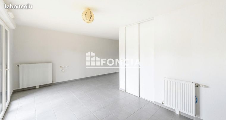 https://img.leboncoin.fr/api/v1/lbcpb1/images/cd/90/9b/cd909b76ddb0ff8a227923728bdce548ac8d4d86.jpg?rule=ad-image