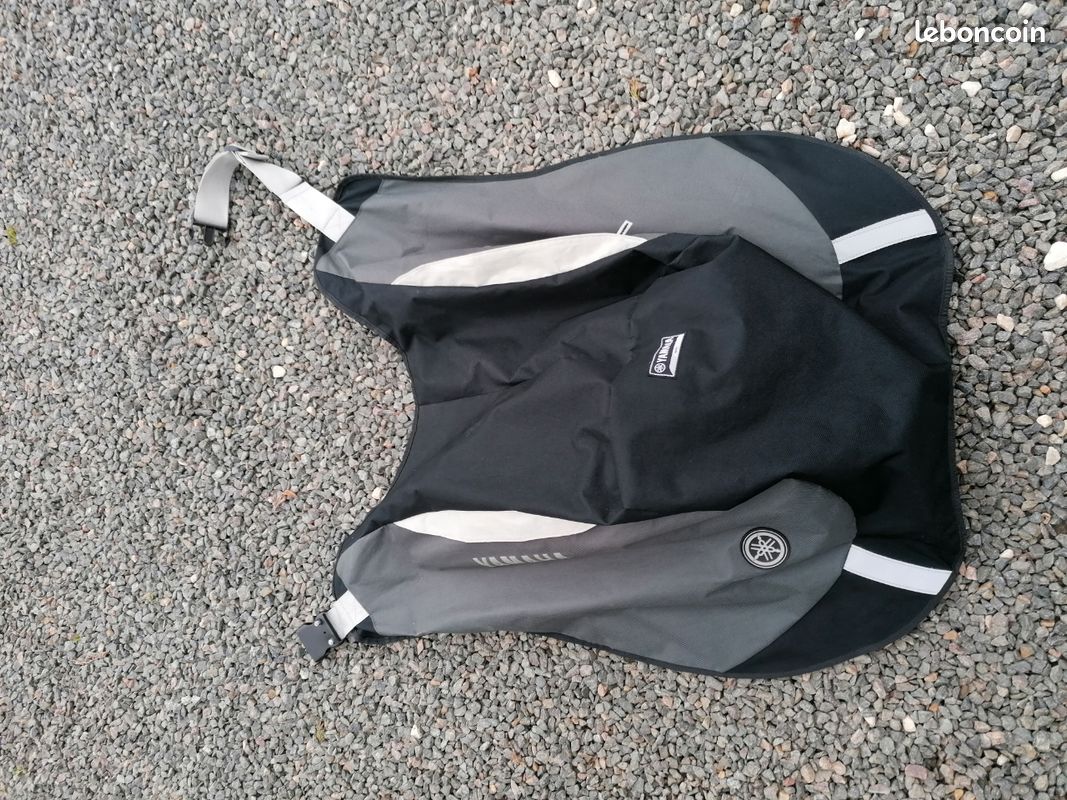 Tablier Yamaha pour scooter (image 3)