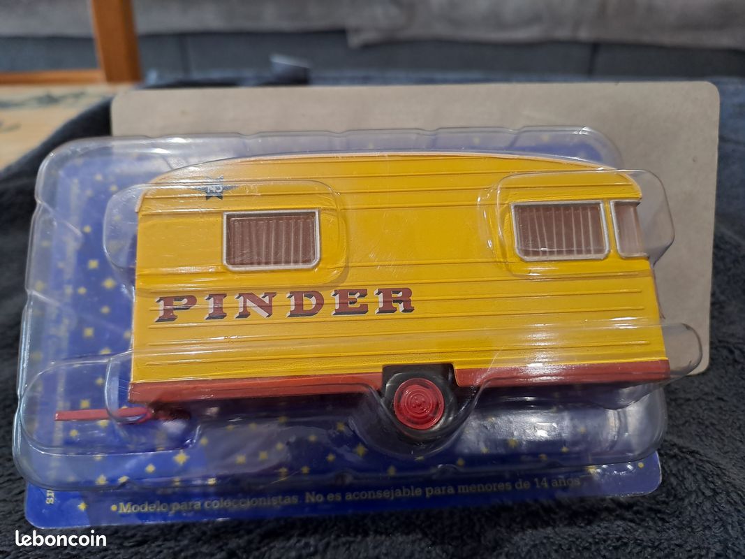 Pinder Collection Caravanne au 1/43 (image 1)