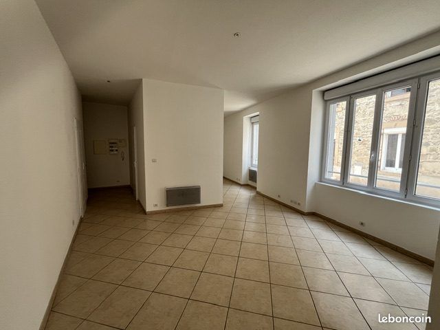 Appartement 2 pièces 58 m² · à Saint-Uze · 58 m² · 395 €
