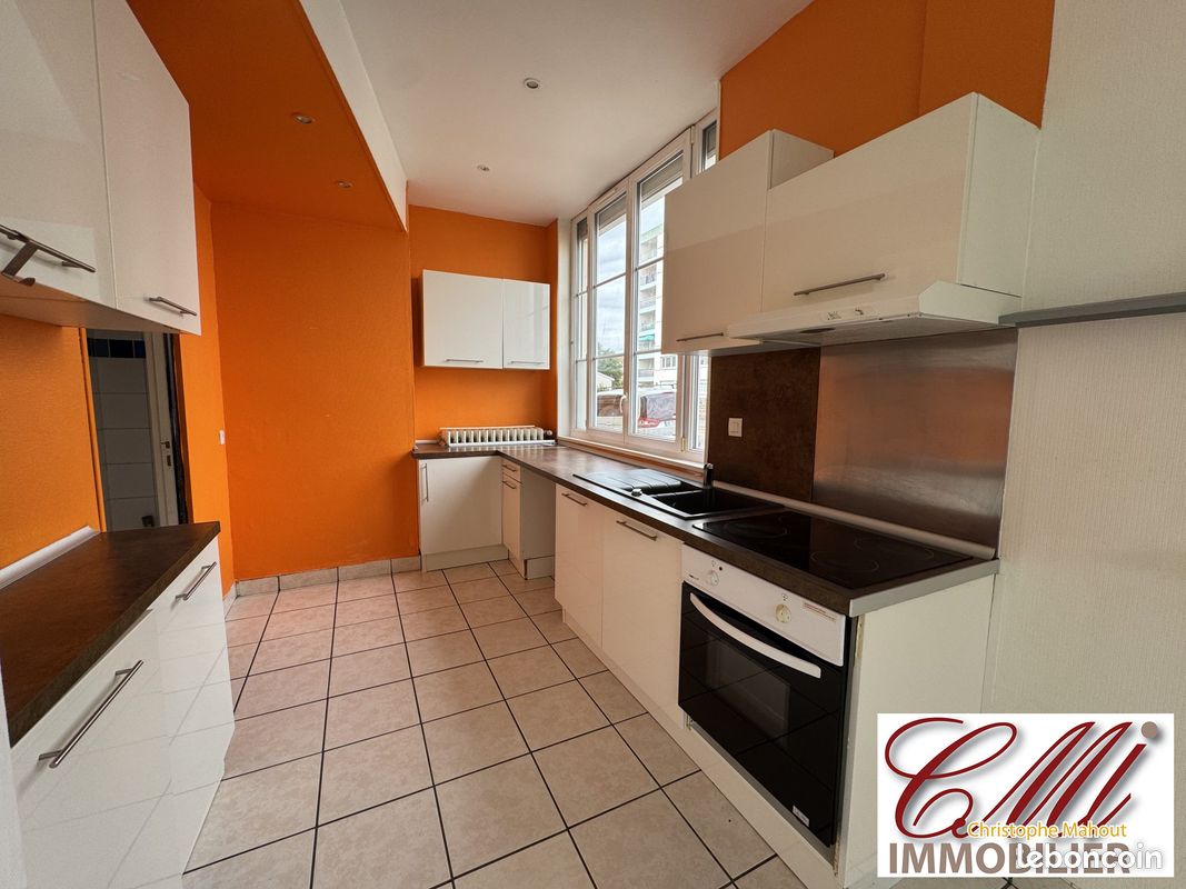 Appartement 4 pièces 100 m² · à Vitry-le-François · 100 m² · 560 €/mois