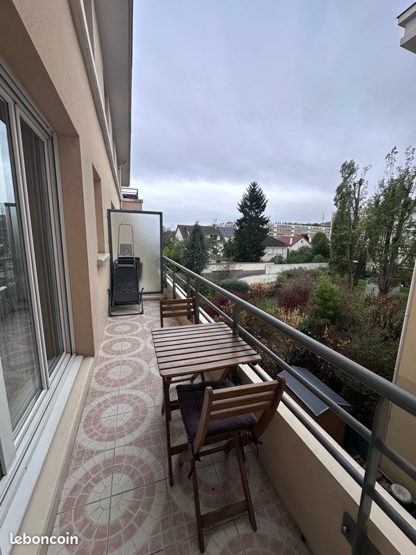 Appartement 2 pièces 46 m² · à Neuilly-sur-Marne · 46 m² · 180 000 €