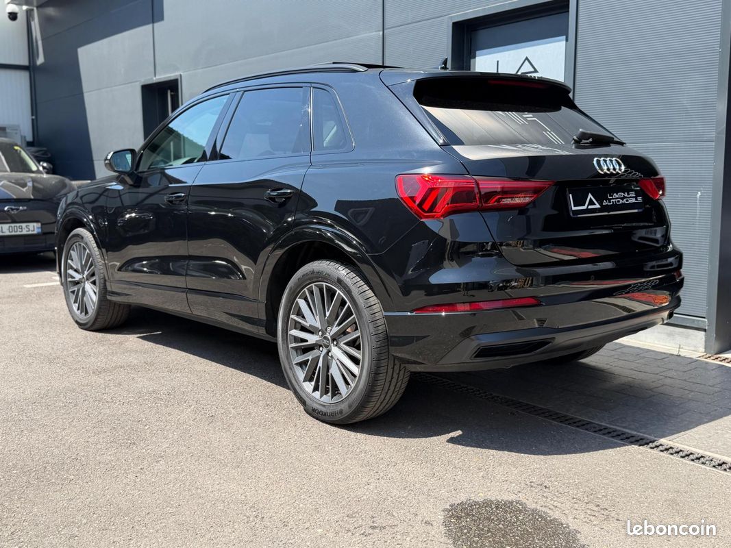 AUDI Q3 2.0 35 TDI 150 Design Luxe Options +++ (image 9)