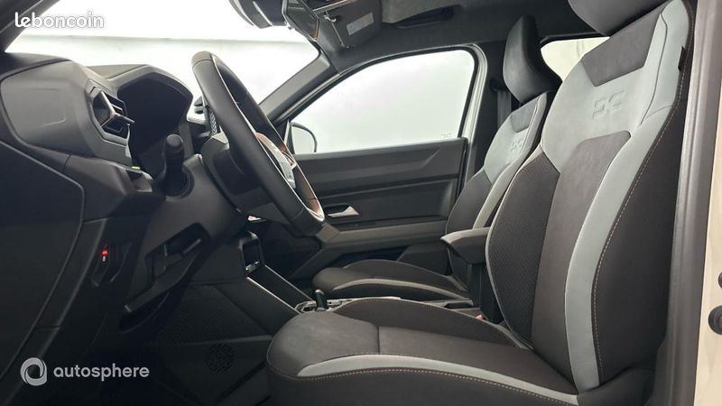 Dacia Duster 1.6 hybrid 140ch Extreme (image 12)