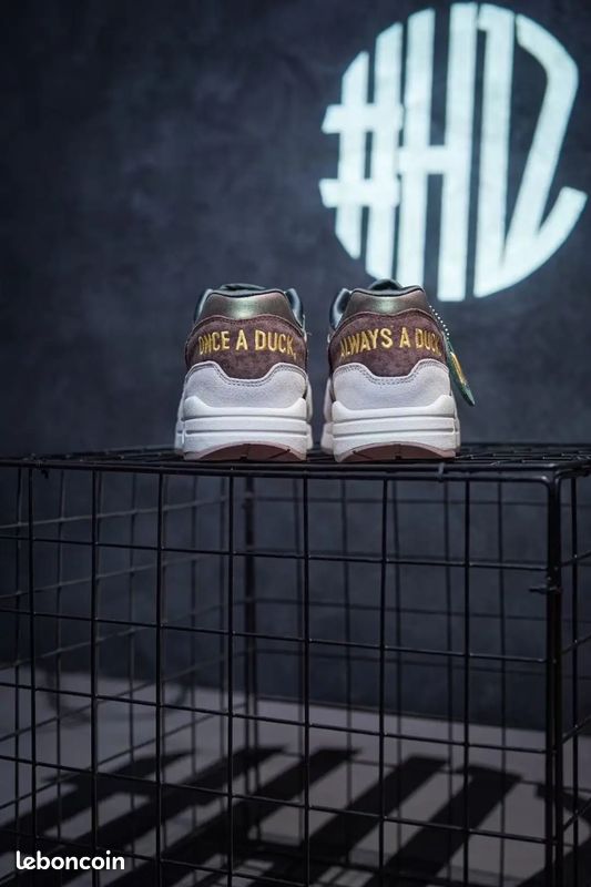 Division Street x Nike Air Max 1 Homme marron Chaussure (image 4)