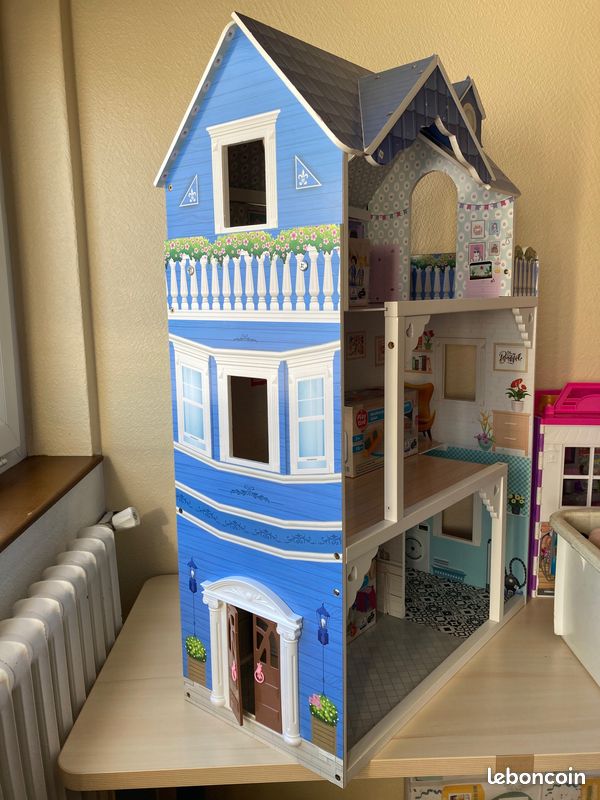 Maison de poupée et accessoires (image 2)