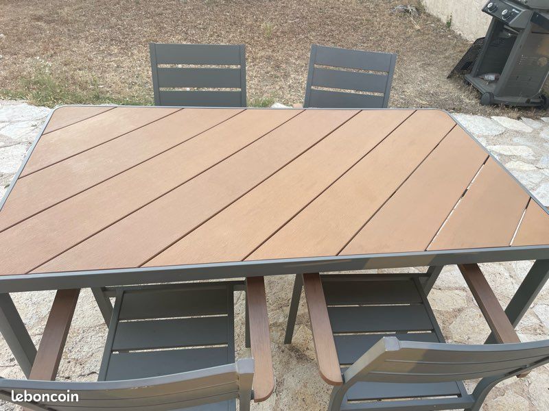 Table jardin + 4 chaises (image 2)