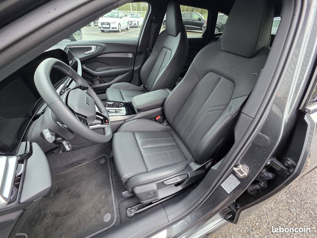 AUDI A5 Avant TDI Hybride 204 ch S tronic 7 S line (image 8)