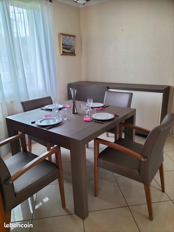 Salle à manger Mobilier de France table buffet chaises (image 1)