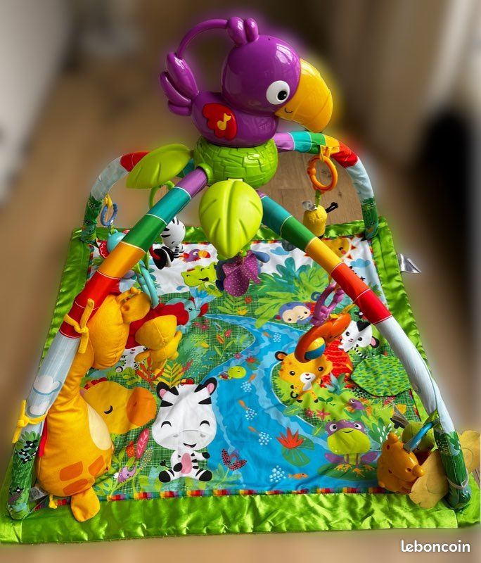 Fisher-Price Mon Tapis Sensoriel 3-en-1, tapis d'éveil et de jeu à plat ventre, son et lumière, avec 5 jouets amovibles, dès la naissance, HBP41