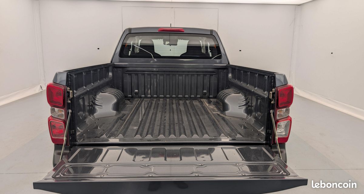 Isuzu D-MAX 2.2Ddi B-STRONG SPACE CAB NEUF (image 4)