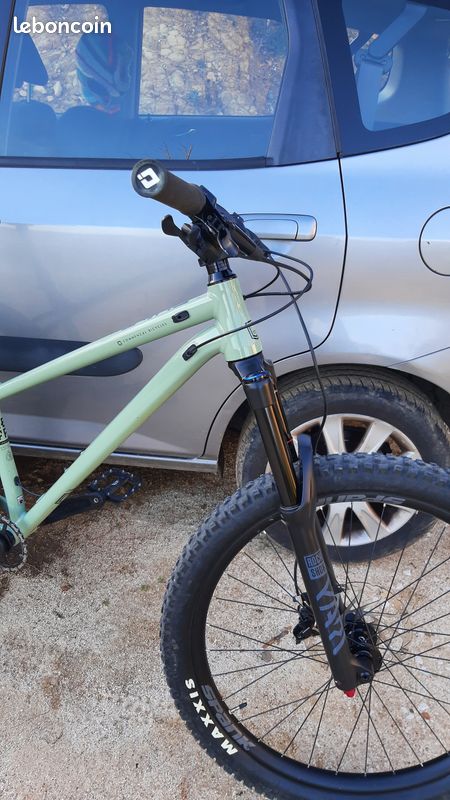 Commencal Meta HT AM Essential (image 6)