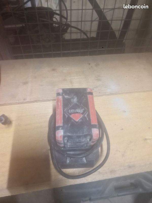 Malaxeur sur batterie rubis (image 3)