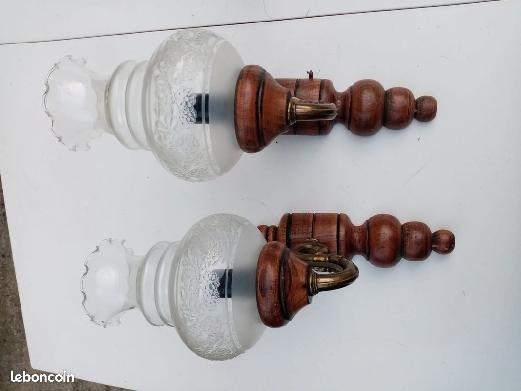 Lot de 2 appliques (image 1)