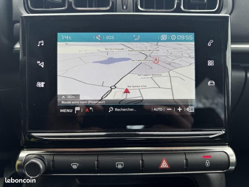 Citroen C3 1.2 PureTech 110ch S&S C-Series 120-121g (image 6)