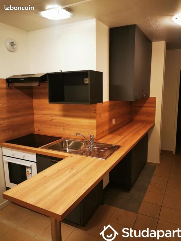 Appartement a louer saint-ouen-l'aumone - 1 pièce(s) - 12 m2 - Surfyn