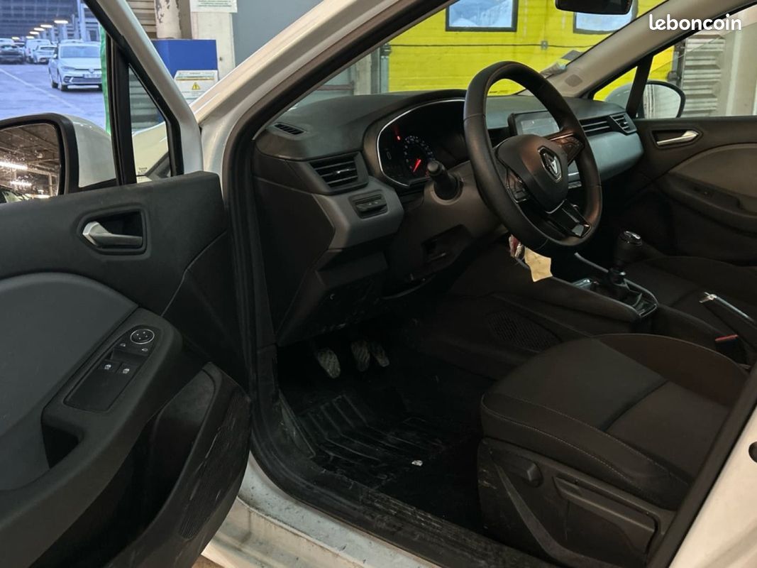 Renault clio v societe clio blue dci 85 air nav/gps/tva/credit possible (image 13)