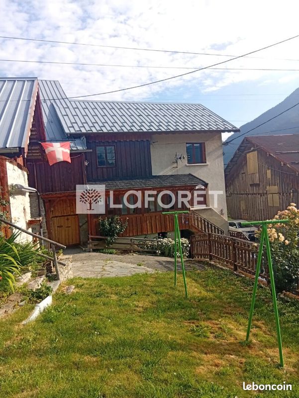 Maison 4 pièces 114 m² · à La Léchère · 114 m² · 299 000 €