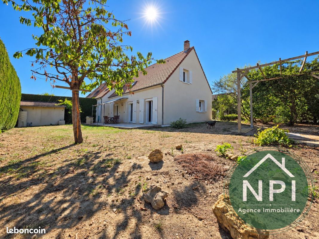 Maison 7 pièces 153 m² · à Vaux-le-Pénil · 153 m² · 445 000 €