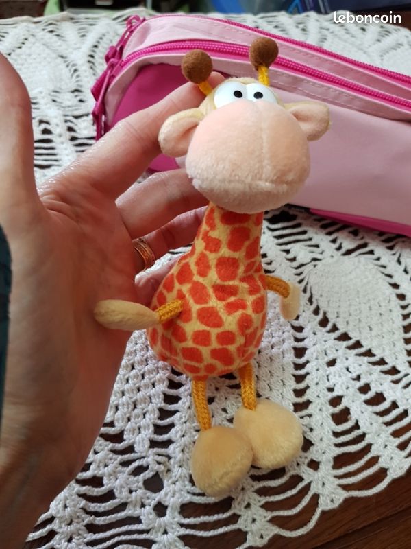 Porte-clés Girafe Mignon - Métal Doré, Pendentif Animal Caricature, Cadeau Pâques Ou Anniversaire