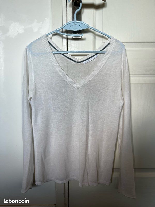 Pull col V Berenice ailes au dos Vêtements