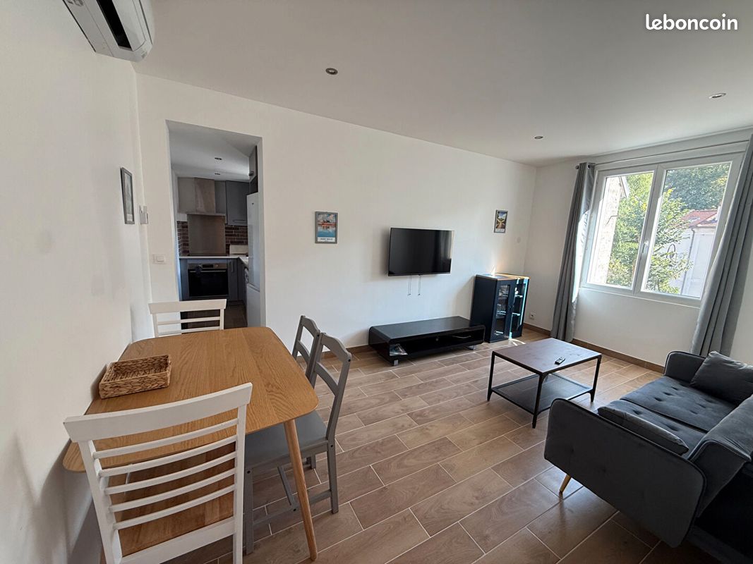 Appartement 2 pièces 46 m² · au Mesnil-le-Roi · 46 m² · 1 050 €/mois