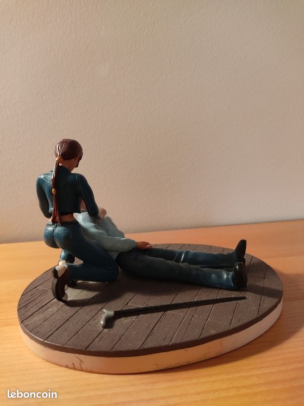 Figurine Lara croft - la mort de Verner Von Croy (édition atlas) (image 3)
