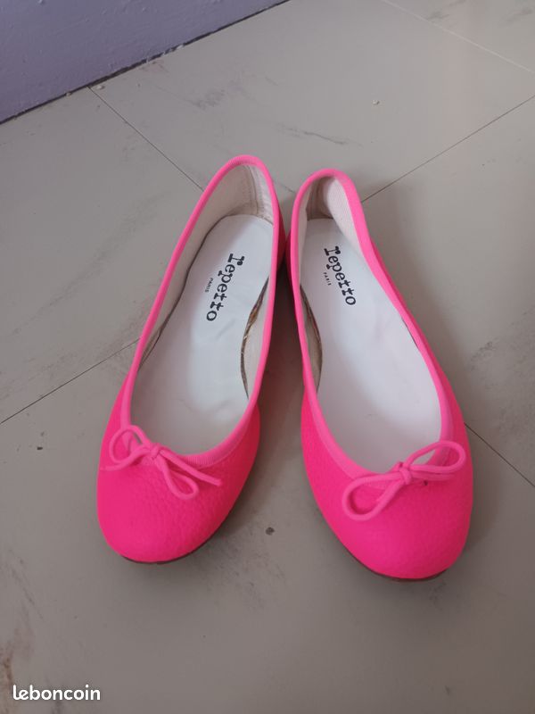 Ballerines Repetto Cendrillon En Cuir Noir – Pointure 36,5, Occasion Parfait état