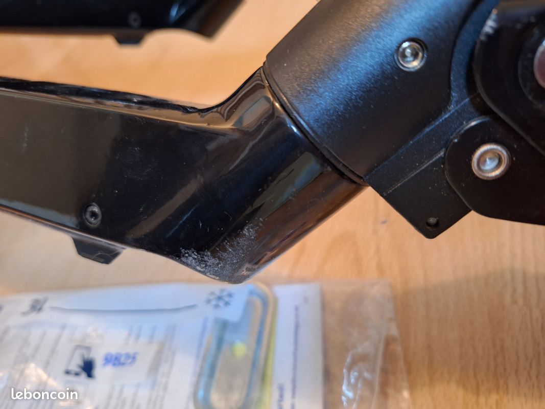 Support Double Écran Invision MX900 - Bras Réglable Pour écrans 24" à 35" - VESA 75/100mm - Jusqu'à 15kg