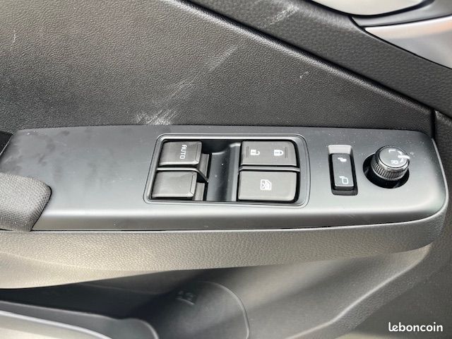Isuzu D-MAX 2.2 DDI 164CH EVOLUTION SPACE M/T (image 19)