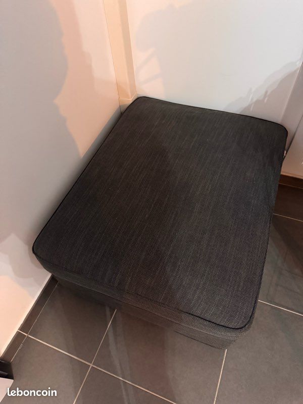 Pouf gris avec coffre de rangement (image 2)