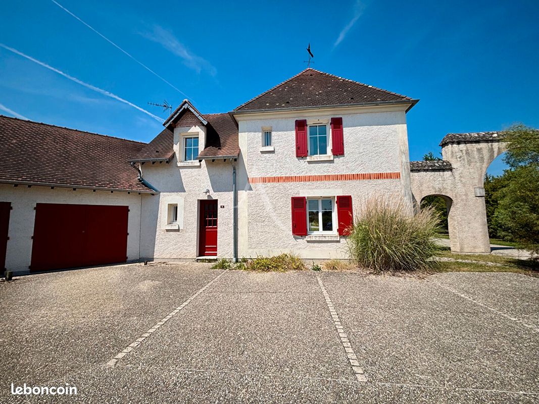 Maison 3 pièces 95 m² · à Cellettes · 95 m² · 186 000 €