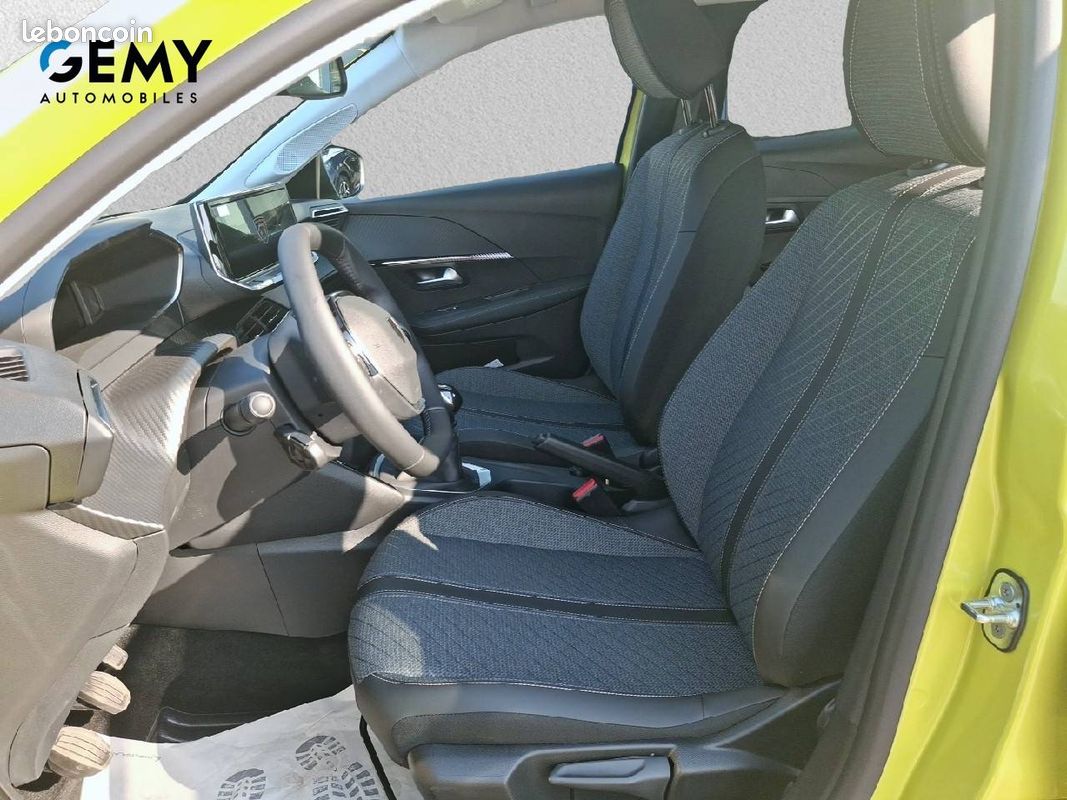PEUGEOT 208 Turbo 100 ch BVM6 Allure (image 9)