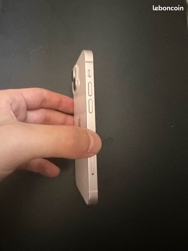 IPhone 13 (image 4)