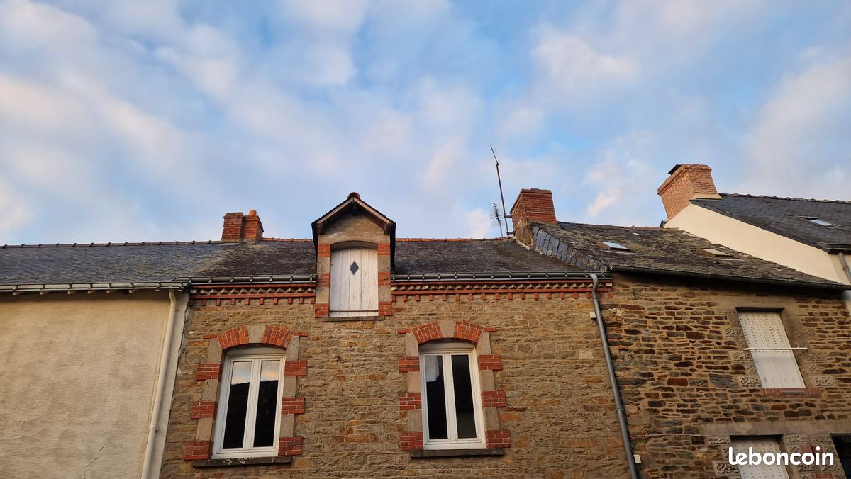 Maison 7 pièces 110 m² · à Josselin · 110 m² · 107 000 €