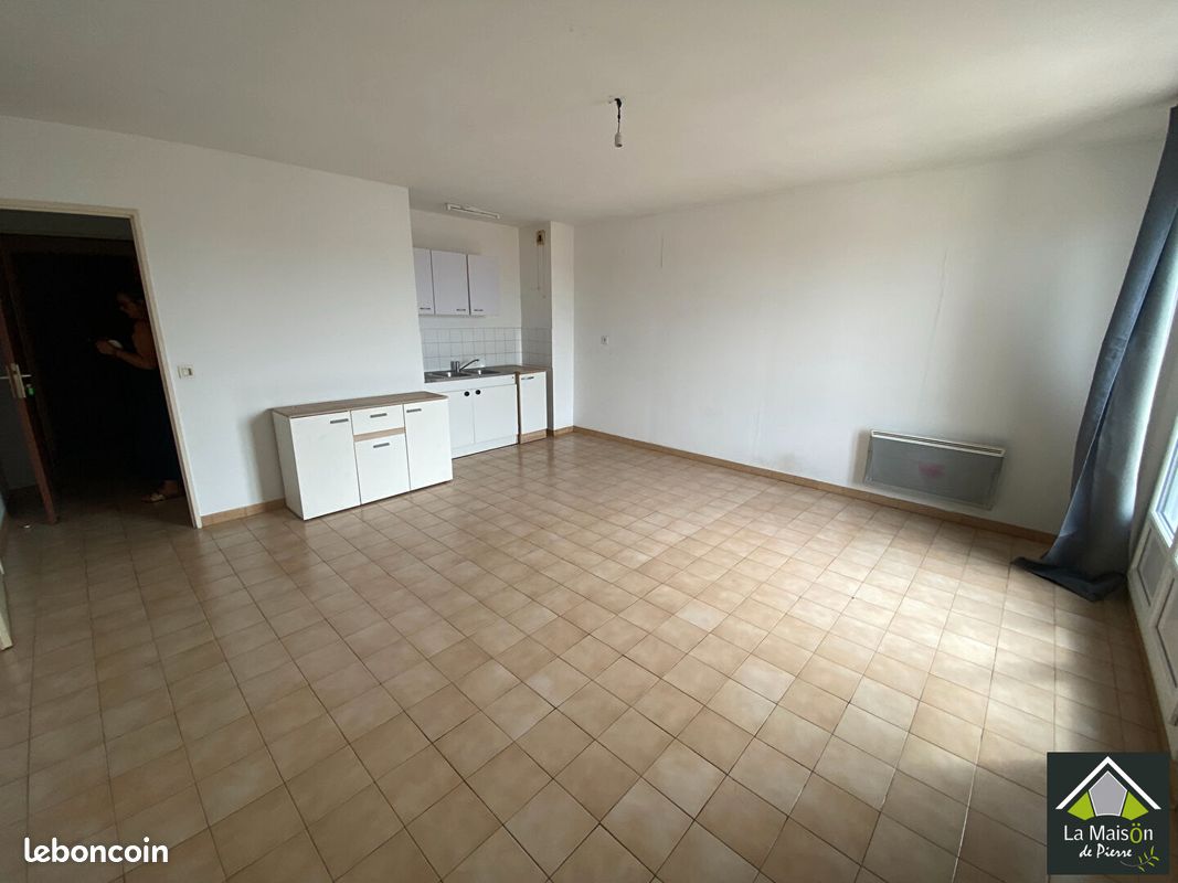 Appartement a louer salon-de-provence - 1 pièce(s) - 32 m2 - Surfyn