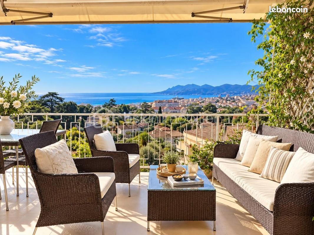 Appartement 3 pièces 82 m² · à Cannes · 82 m² · 810 000 €